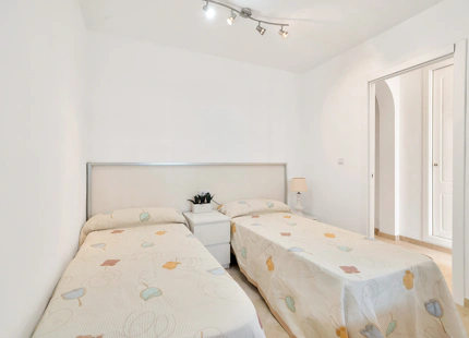 GARDEN VIEW APARTMENT IN NUEVA ANDALUCÍA