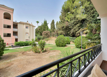 GARDEN VIEW APARTMENT IN NUEVA ANDALUCÍA