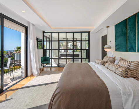 Villa for sale in Nueva Andalucia, Marbella