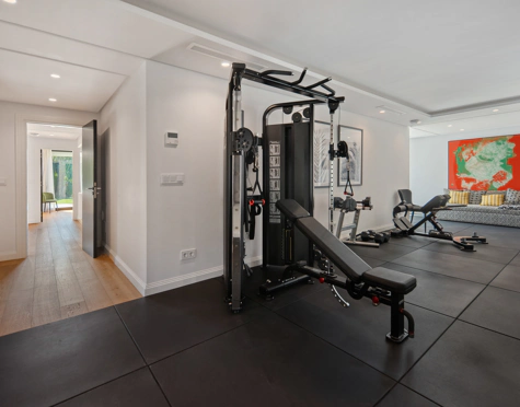 Villa for sale in Nueva Andalucia, Marbella