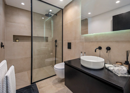 LUXURY CONTEMPORARY VILLA IN NUEVA ANDALUCÍA