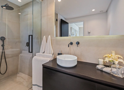 LUXURY CONTEMPORARY VILLA IN NUEVA ANDALUCÍA