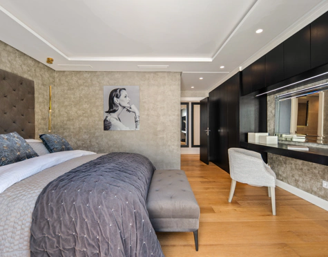 Villa for sale in Nueva Andalucia, Marbella