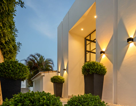Villa for sale in Nueva Andalucia, Marbella