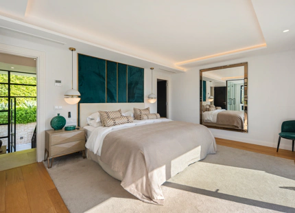 LUXURY CONTEMPORARY VILLA IN NUEVA ANDALUCÍA