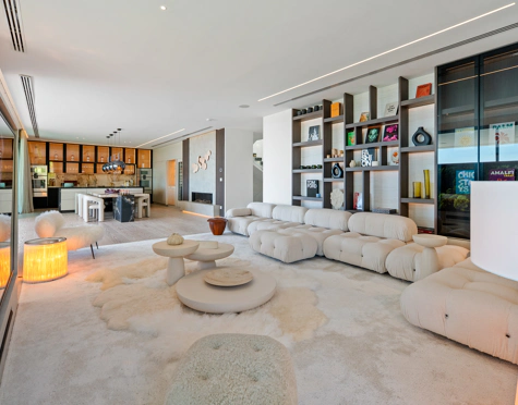 Villa for sale in La Quinta, Benahavis