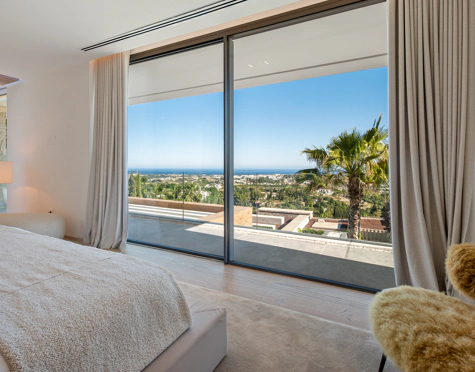 Villa for sale in La Quinta, Benahavis