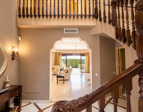 Villa for sale in La Quinta, Benahavis