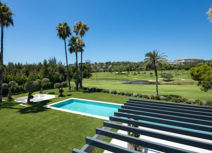 FRONTLINE GOLF MASTERPIECE IN THE HEART OF NUEVA ANDALUCÍA