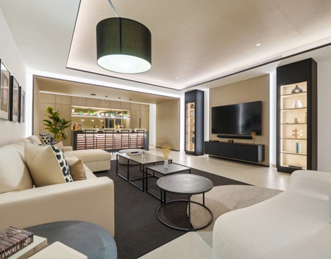 Villa en venta en Altos de Puente Romano, Marbella Golden Mile