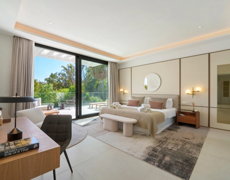 Villa en venta en Altos de Puente Romano, Marbella Golden Mile