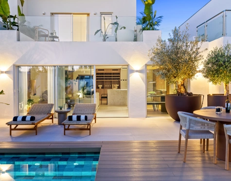Adosado en venta en Nueva Andalucia, Marbella