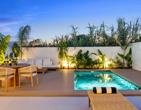 Adosado en venta en Nueva Andalucia, Marbella