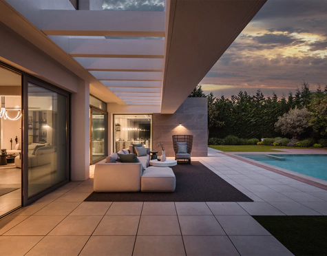 Villa for sale in El Paraiso, Estepona East