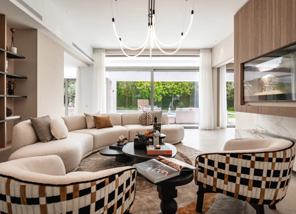 ELEGANTE VILLA CONTEMPORÁNEA CON 5 DORMITORIOS EN SUITE EN EL PARAÍSO, NEW GOLDEN MILE