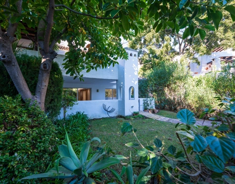 Ground Floor Apartment for sale in Alhambra del Golf, Estepona East
