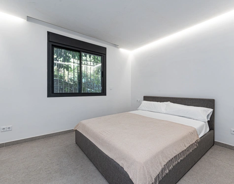Ground Floor Apartment for sale in Alhambra del Golf, Estepona East