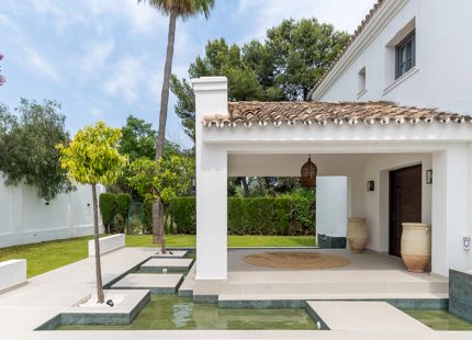 ANDALUSIAN-INSPIRED VILLA WITH MODERN LUXURY NEAR ATALAYA GOLF