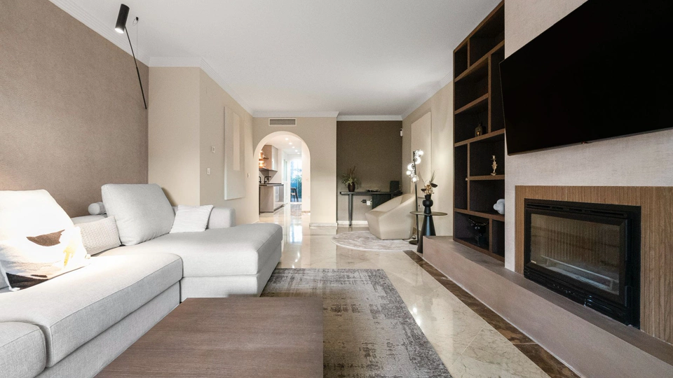 Apartamento Planta Baja en venta en Balcones de Puente Romano, Marbella Golden Mile