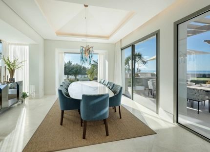 EXQUISITE VILLA WITH PANORAMIC SEA VIEWS IN MONTE HALCONES, BENAHAVÍS
