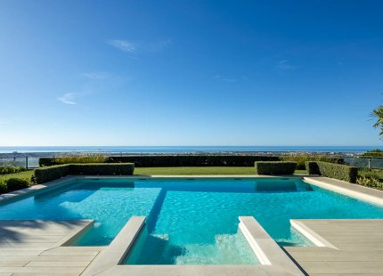 EXQUISITE VILLA WITH PANORAMIC SEA VIEWS IN MONTE HALCONES, BENAHAVÍS