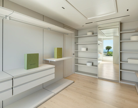 Villa for sale in Monte Halcones, Benahavis