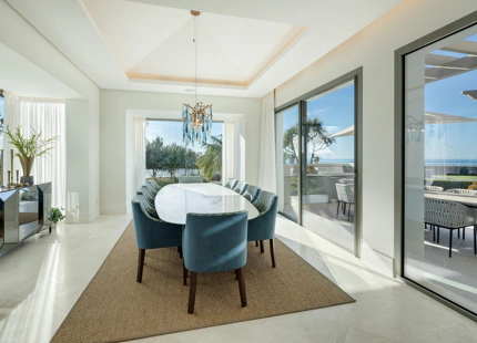 EXQUISITE VILLA WITH PANORAMIC SEA VIEWS IN MONTE HALCONES, BENAHAVÍS