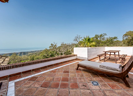 EXCEPTIONAL ANDALUSIAN FINCA FOR SALE IN MARBELLA EAST