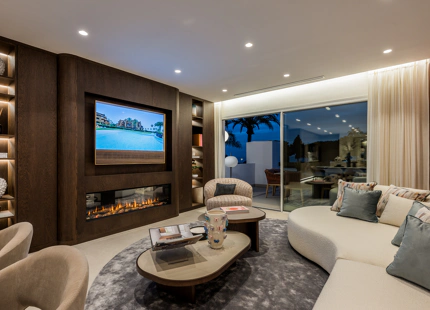 ELEGANT BEACHFRONT APARTMENT FOR SALE IN LOS MONTEROS PALM BEACH