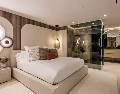 Apartment for sale in Los Monteros Palm Beach, Marbella Este