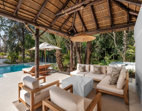 Villa en venta en Nueva Andalucia, Marbella
