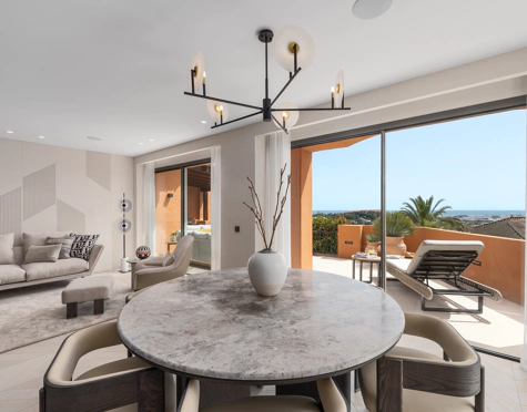 Ground Floor Apartment for sale in La Cerquilla, Nueva Andalucia