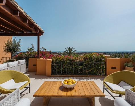 Ground Floor Apartment for sale in La Cerquilla, Nueva Andalucia