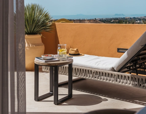 Ground Floor Apartment for sale in La Cerquilla, Nueva Andalucia