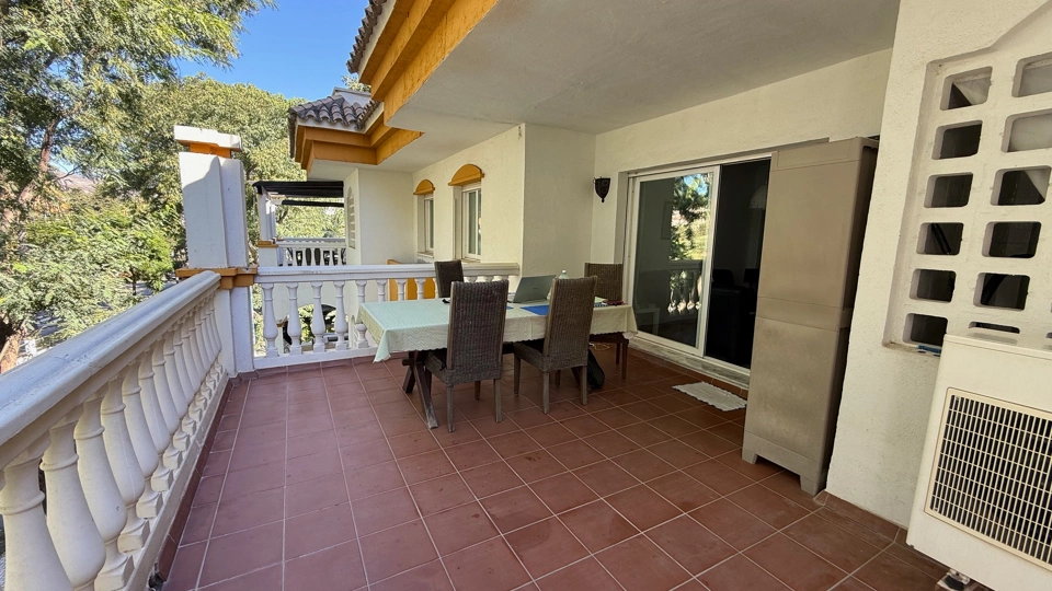 Apartamento en venta en La Dama de Noche, Nueva Andalucia
