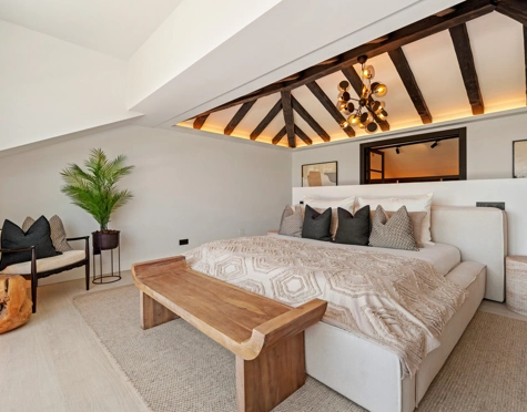 Villa for sale in Nueva Andalucia, Marbella
