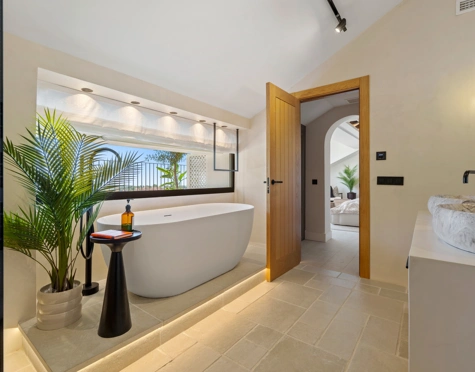 Villa for sale in Nueva Andalucia, Marbella