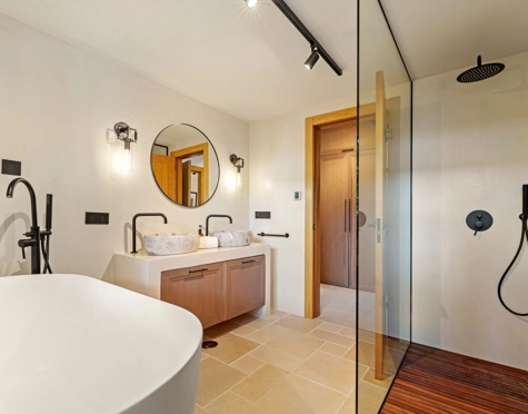 Villa for sale in Nueva Andalucia, Marbella