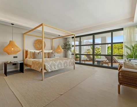 Villa for sale in Nueva Andalucia, Marbella