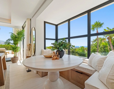 Villa for sale in Nueva Andalucia, Marbella