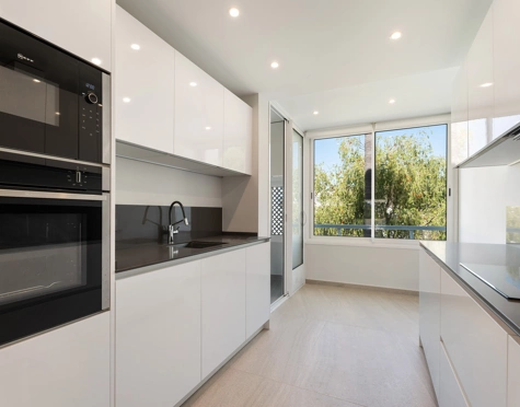 Apartment for sale in Nueva Andalucia, Marbella