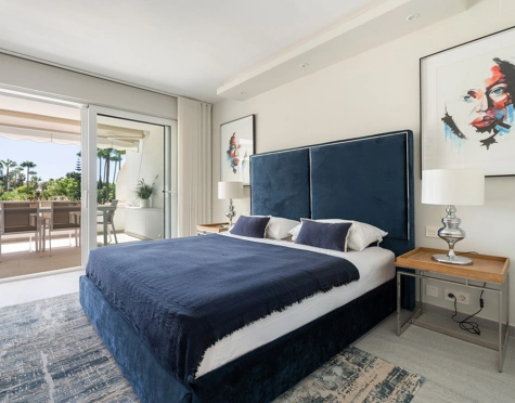 Apartment for sale in Nueva Andalucia, Marbella