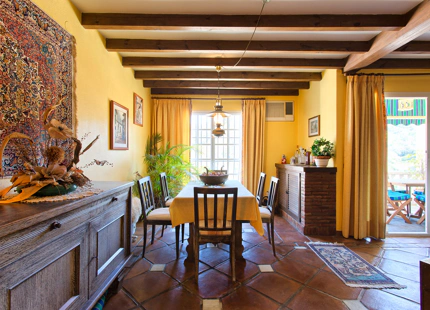 TRADITIONAL TOWNHOUSE IN THE HEART OF BENAHAVÍS CENTRO
