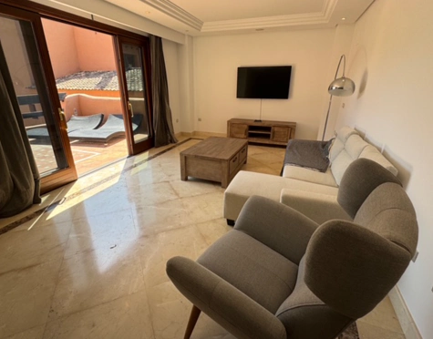 Apartment for sale in Mar Azul, Estepona East
