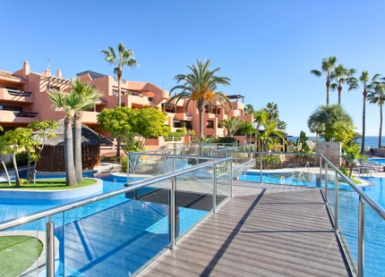 BEACHFRONT APARTMENT FOR SALE IN MAR AZUL, NEW GOLDEN MILE