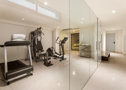 EXQUISITE NEW-BUILD VILLA WITH SEA VIEWS ON THE NEW GOLDEN MILE
