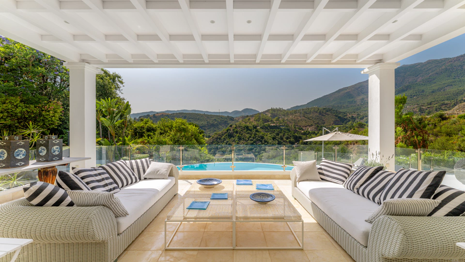 Villa for sale in La Zagaleta, Benahavis