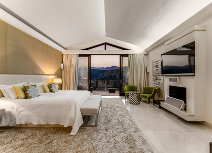 MEDITERRANEAN LUXURY VILLA IN LA ZAGALETA, BENAHAVÍS