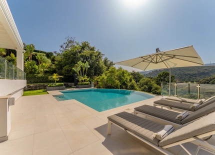 MEDITERRANEAN LUXURY VILLA IN LA ZAGALETA, BENAHAVÍS