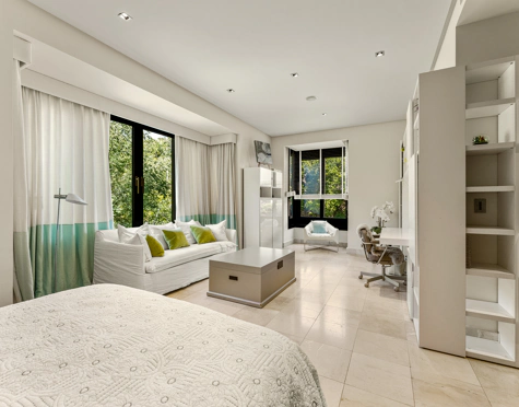 Villa for sale in La Zagaleta, Benahavis